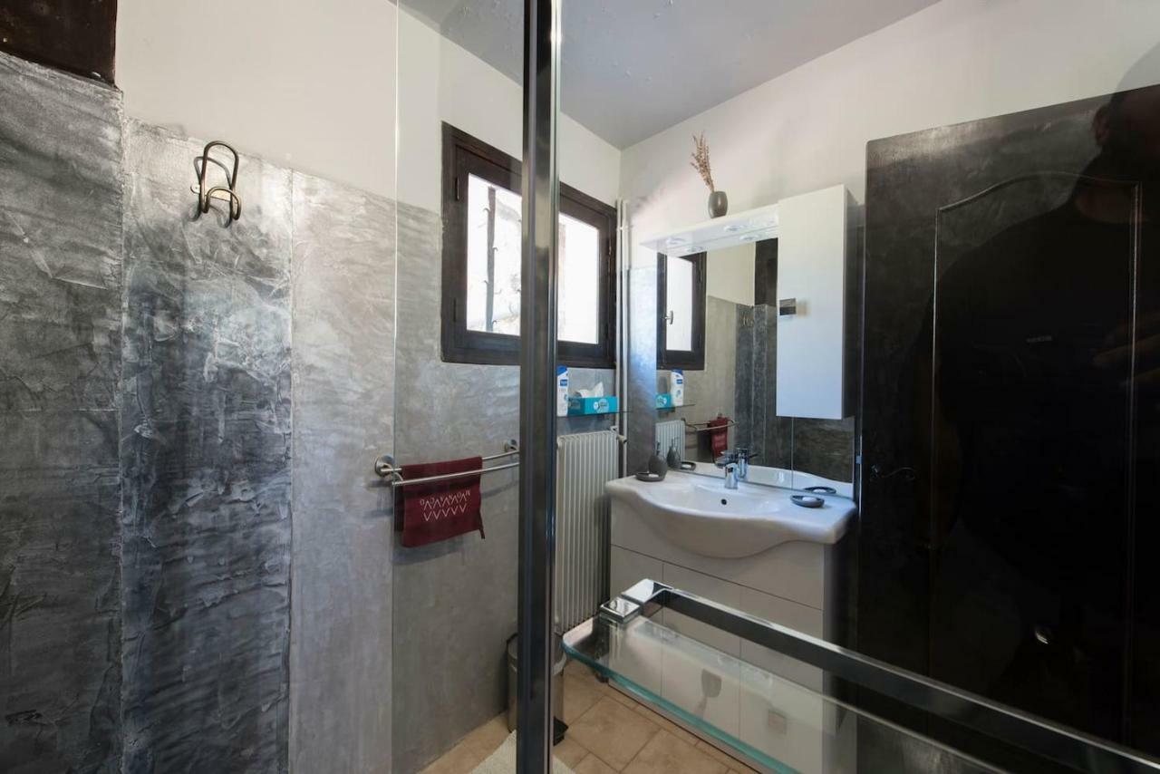 Appartement Clot De Felines Entrevaux Exteriér fotografie