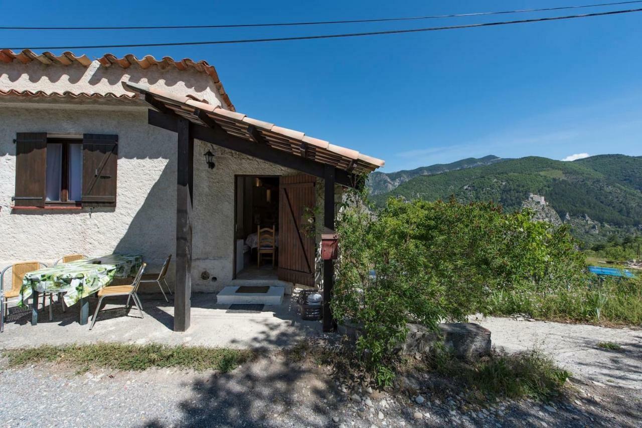 Appartement Clot De Felines Entrevaux Exteriér fotografie