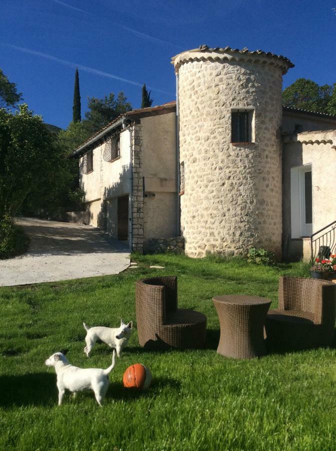 Appartement Clot De Felines Entrevaux Exteriér fotografie